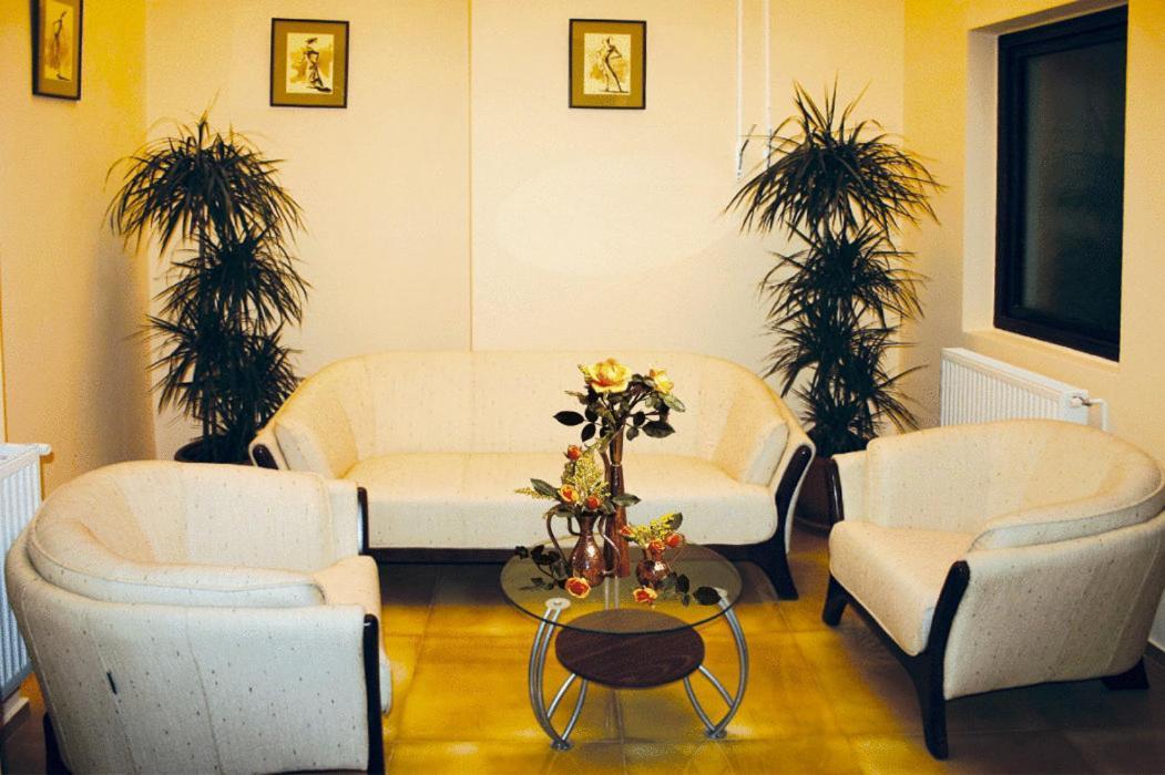Hotel Ferdinand Constanţa Eksteriør bilde