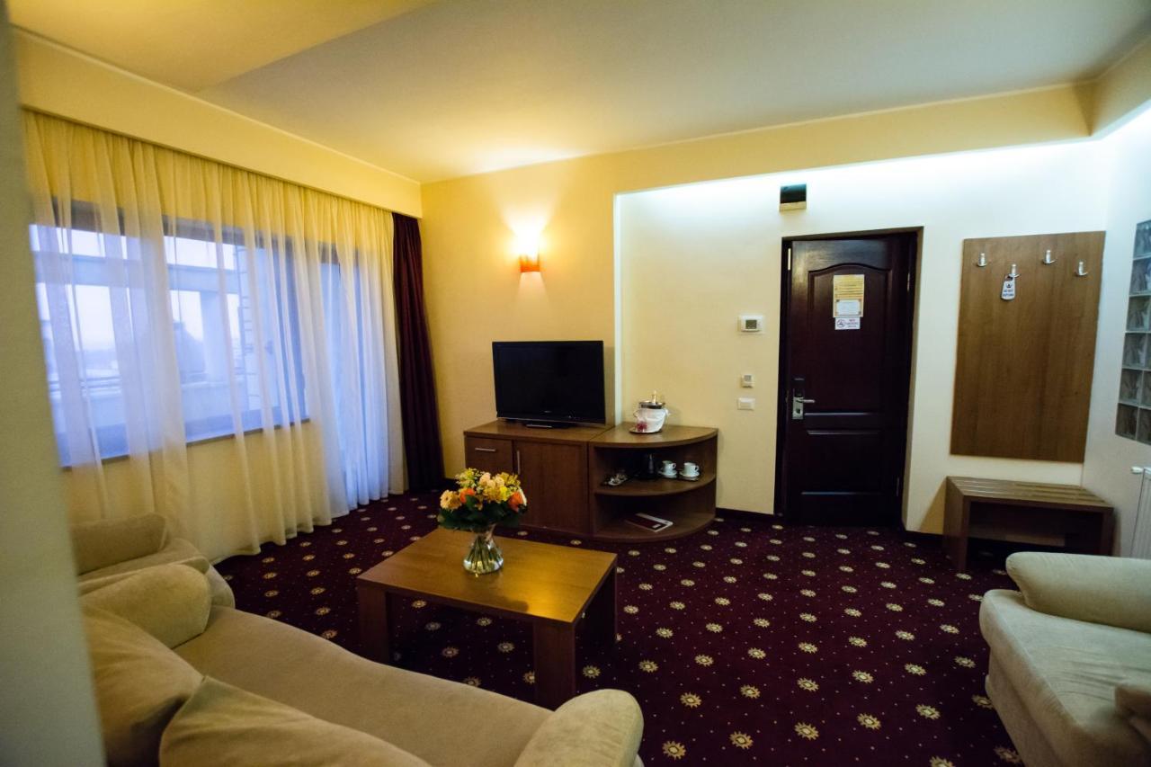 Hotel Ferdinand Constanţa Eksteriør bilde