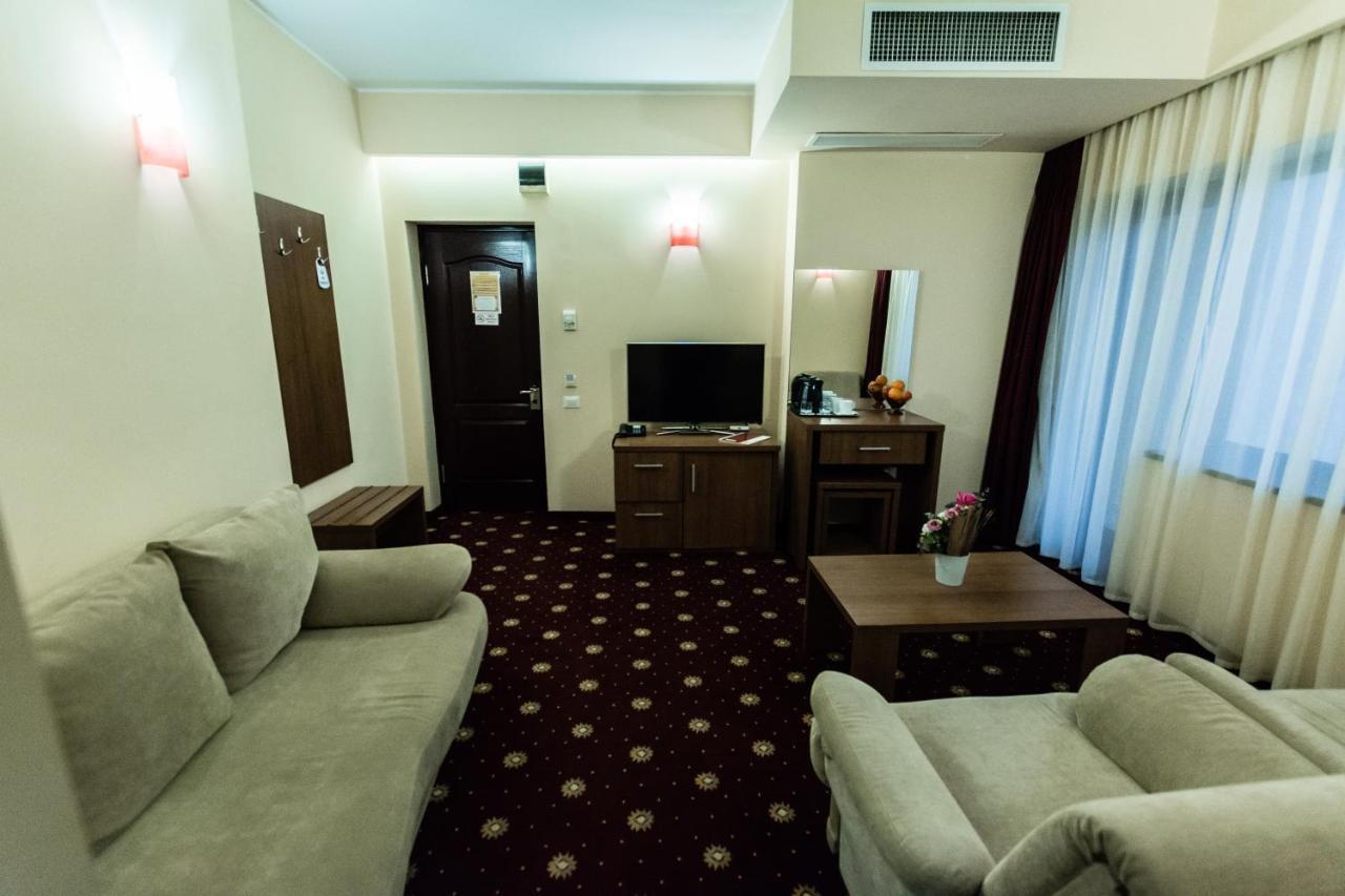 Hotel Ferdinand Constanţa Eksteriør bilde